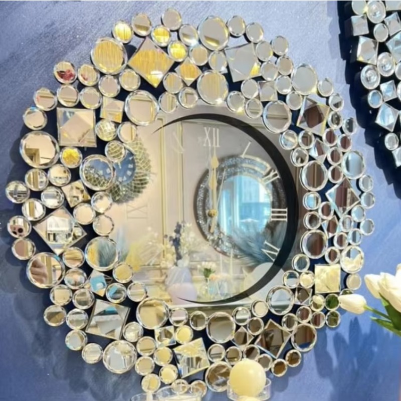Zeitgenössische Luxus-Uhr im S – Luxury Lifestyle Hotel Bewertung und Preis